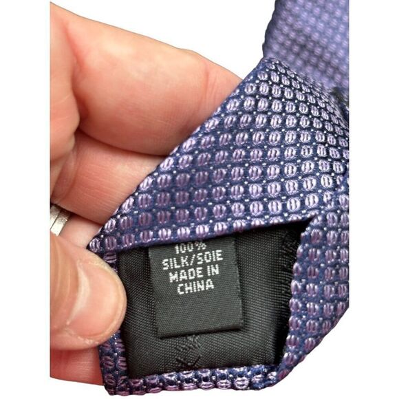 Calvin Klein Men's Silk Tie Purple Patterned Made In China - Picture 3 of 8